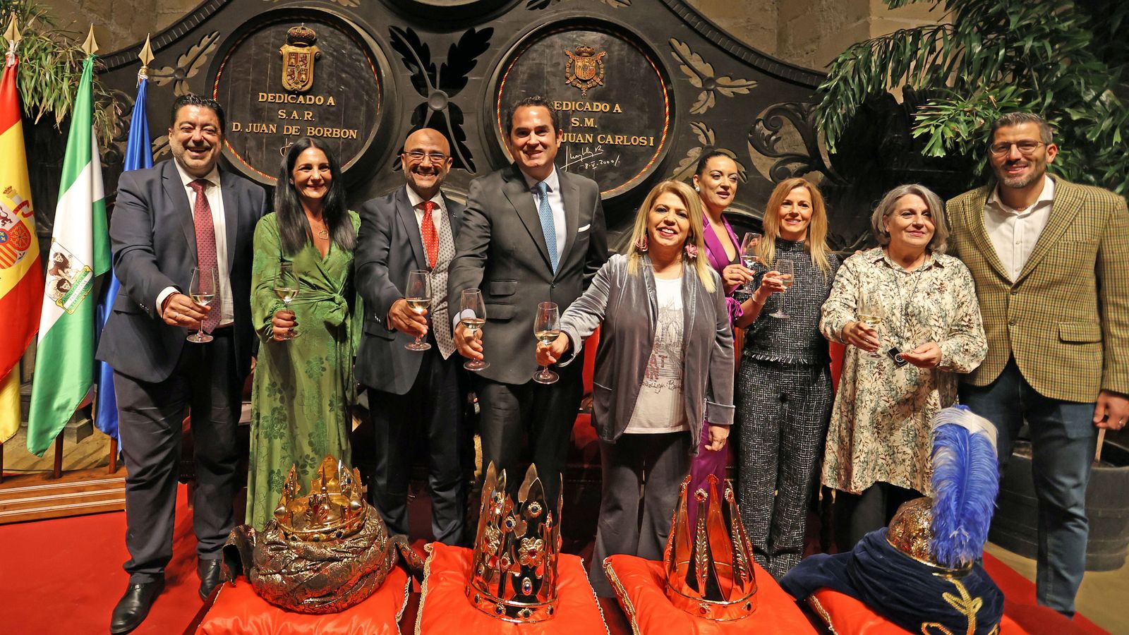 Los Reyes Magos de Jerez 2023 reciben sus coronas