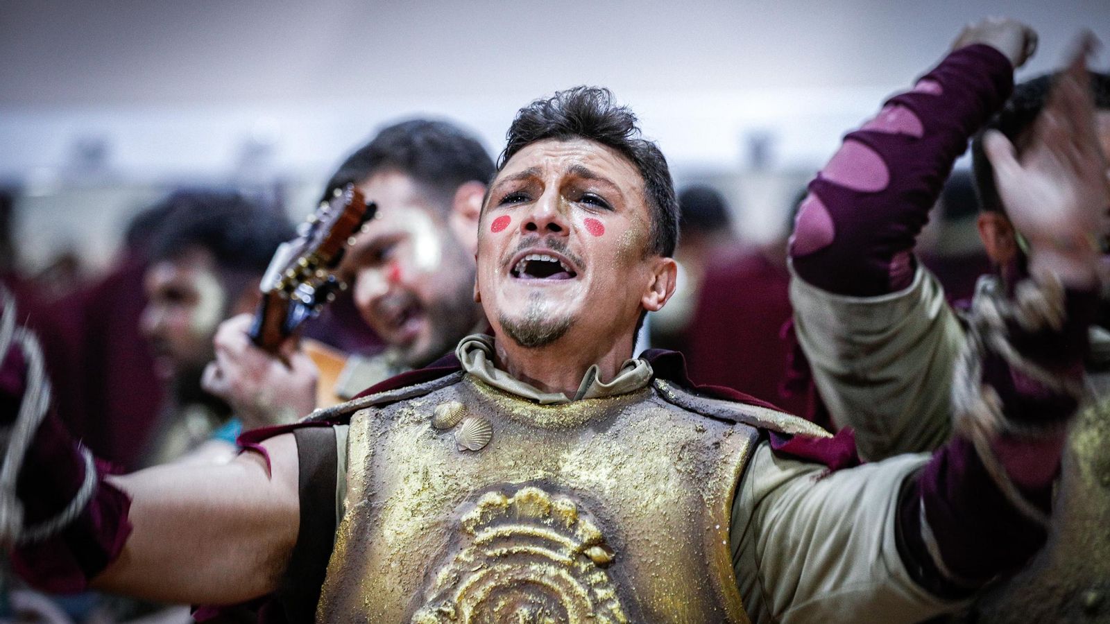 Búscate entre las mejores imágenes de la sexta sesión de cuartos de final del COAC 2025