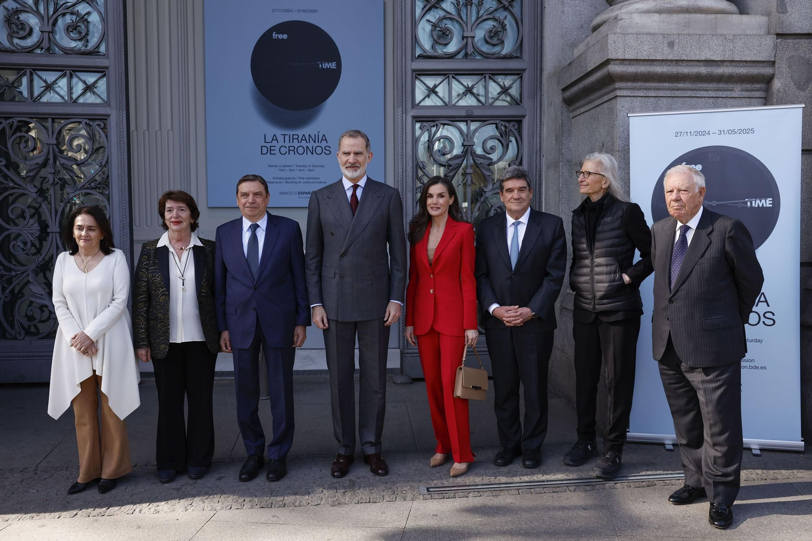 Las fotos de la visita de los Reyes a la exposición con los retratos de Annie Leibovitz