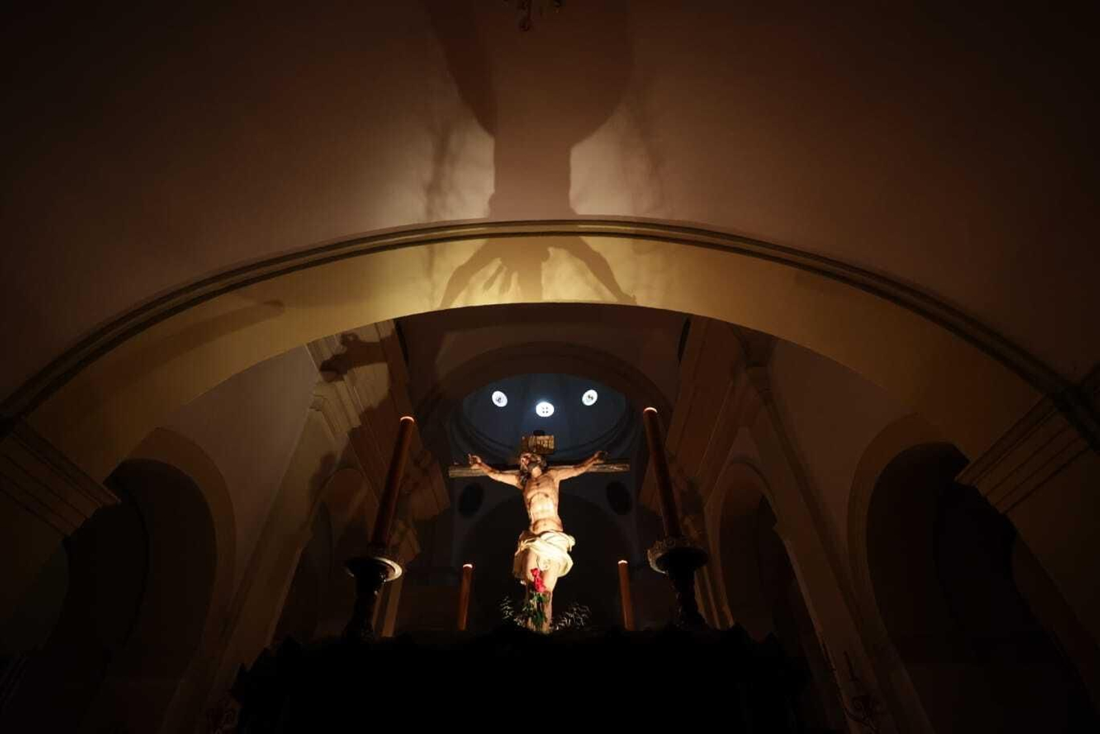 Las imágenes de la Expiración (Silencio) de la Semana Santa de San Fernando 2023