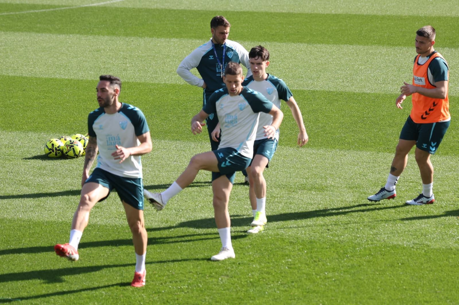 Funes, con fiebre y mascarilla pero al pie del cañón