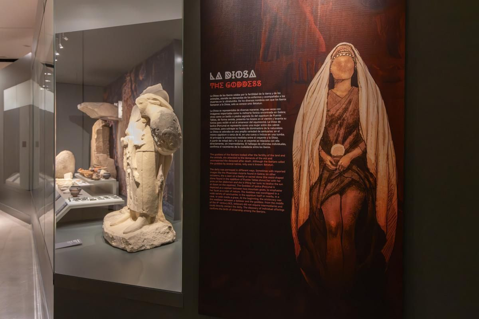 Exposición La Dama, el Príncipe, el Héroe y la Diosa, en el Museo Íbero