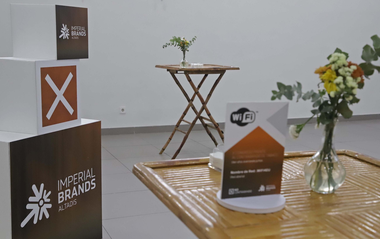 Fotos del X Congreso Frente al Contrabando de Tabaco de Altadis-Imperial Brands en La Línea