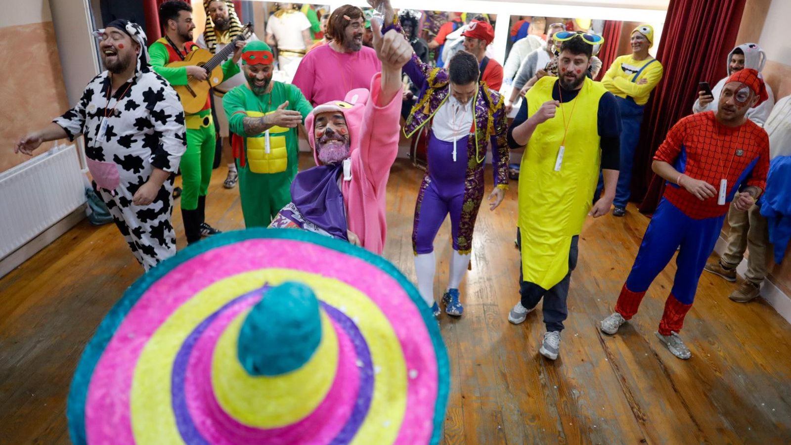 Búscate entre las mejores imágenes de la primera sesión de semifinales del COAC 2025