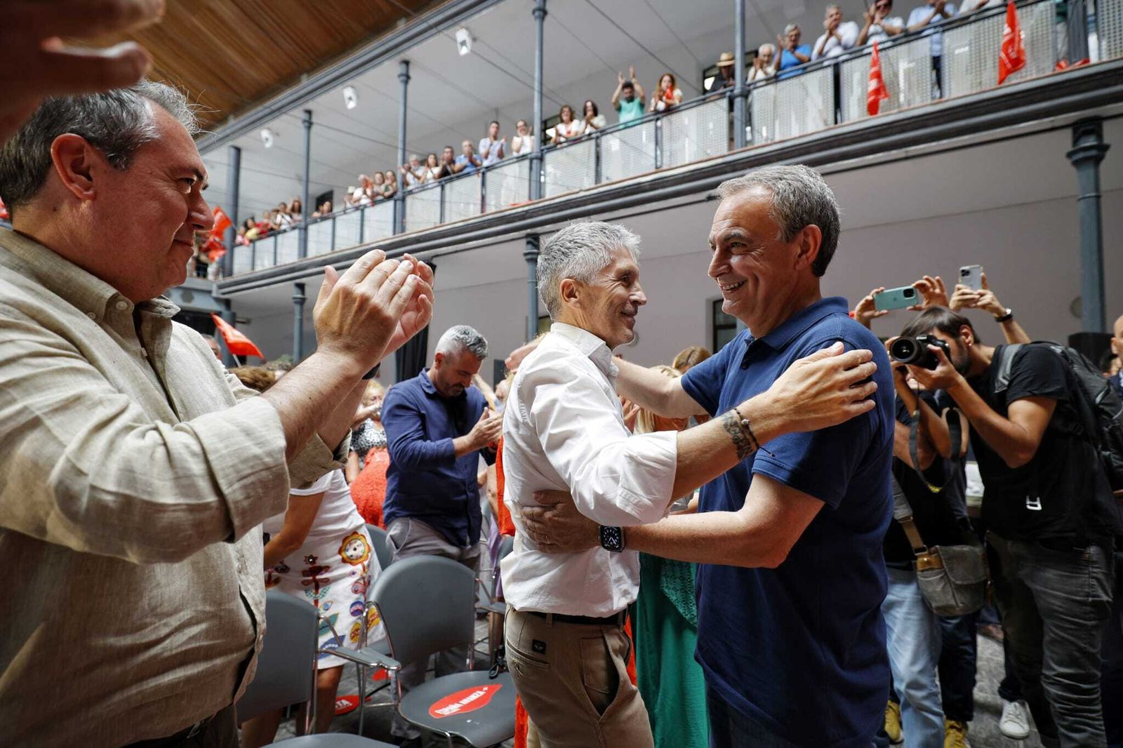 Imágenes del cierre de campaña del PSOE en Cádiz con Rodríguez Zapatero
