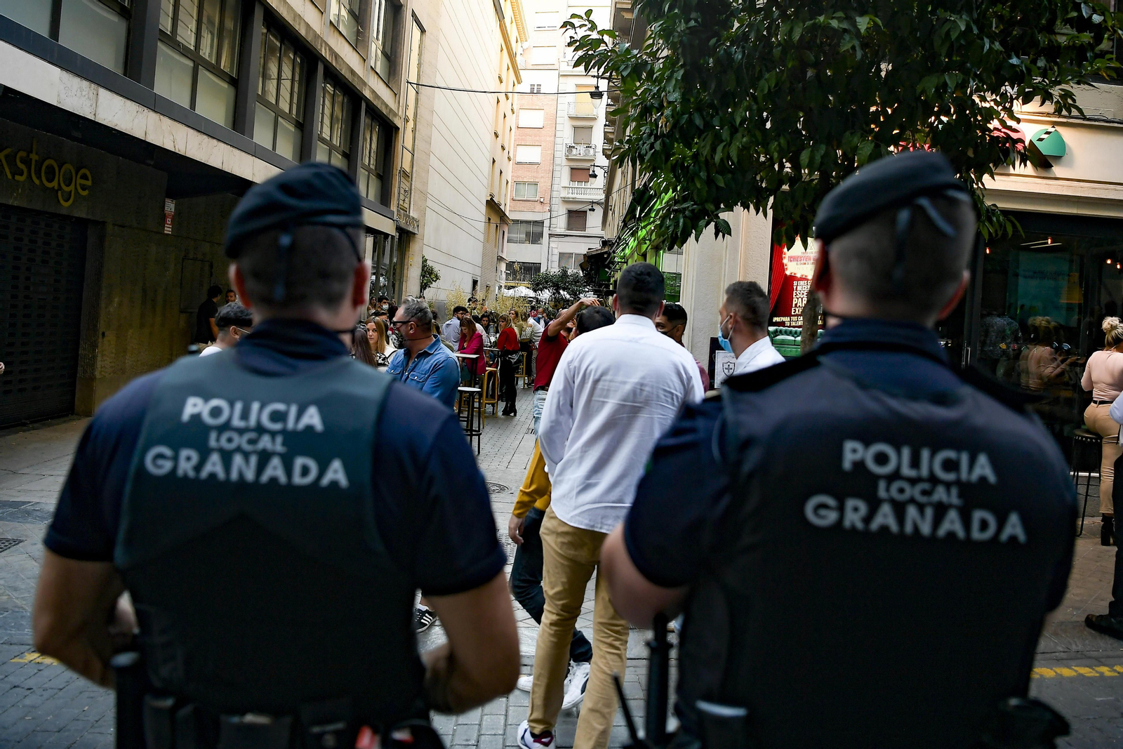 Bares, fiestas y botellones, el augurio de la segunda ola