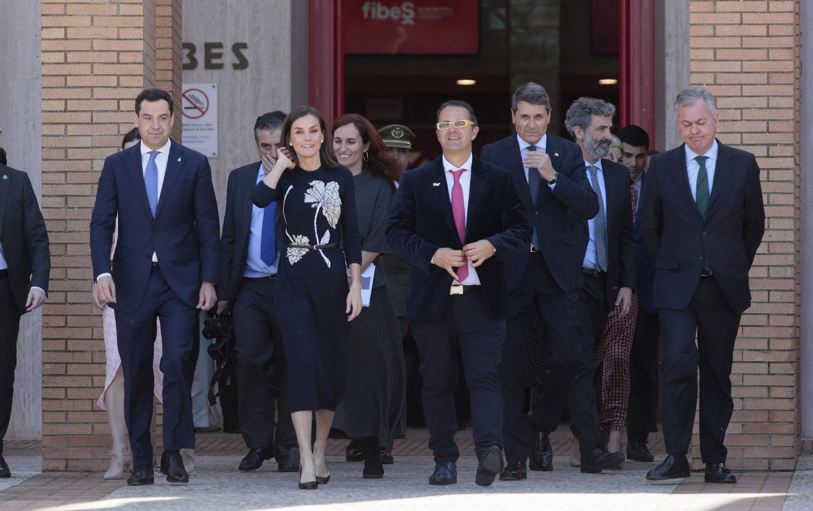 Las imágenes de la reina Leticia en el congreso de enfermedades raras