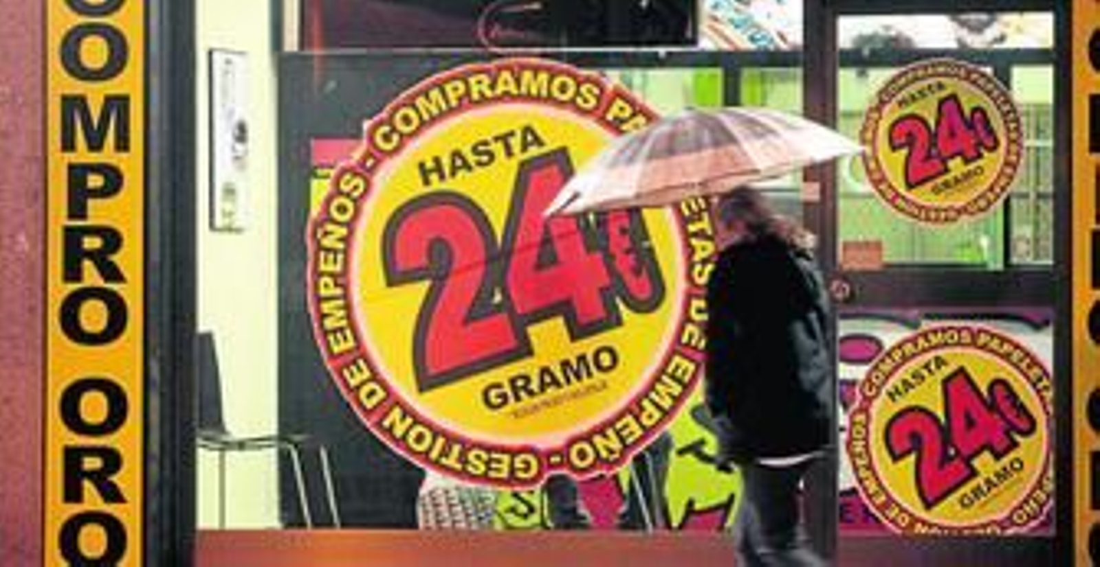 La fachada de un negocio dedicado a la compra de oro, ayer por la tarde.