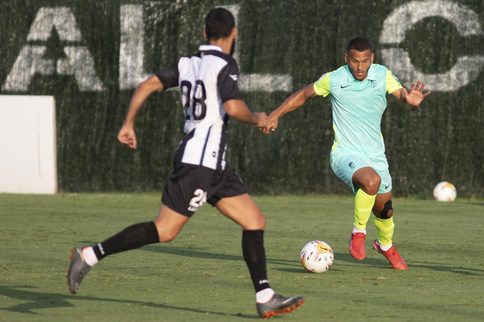 Las fotos del Balona-Granada CF de pretemporada