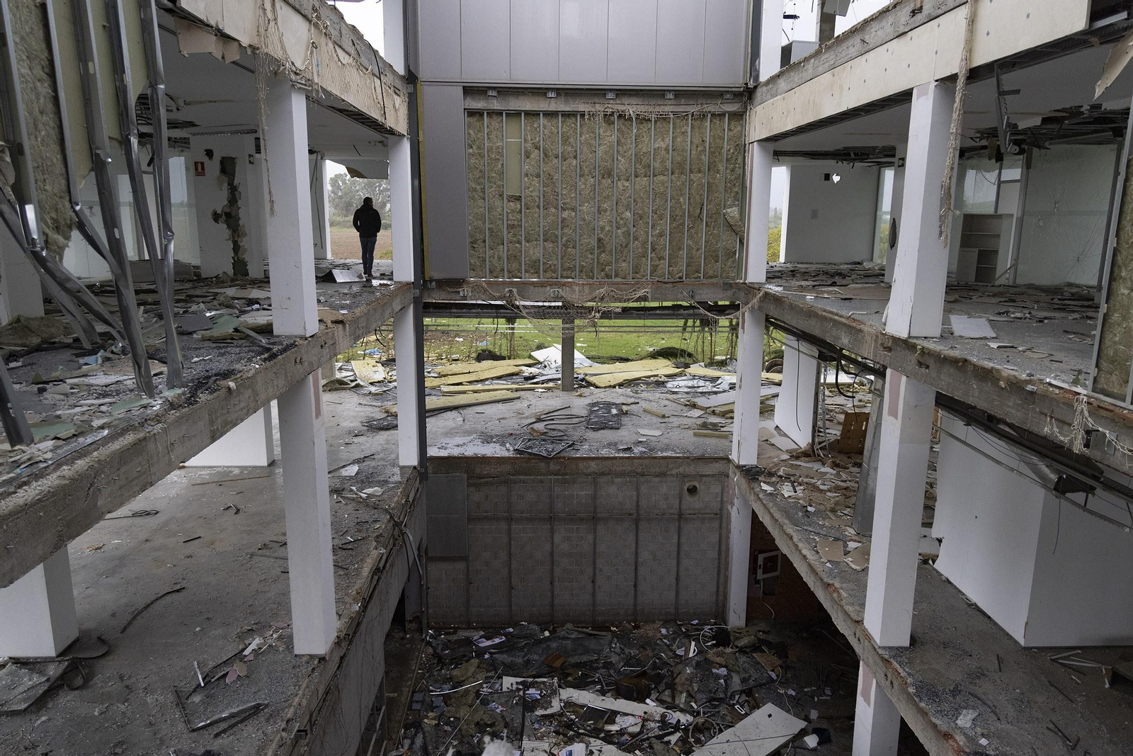 Soland Center: El edificio expoliado de Abengoa, en imágenes