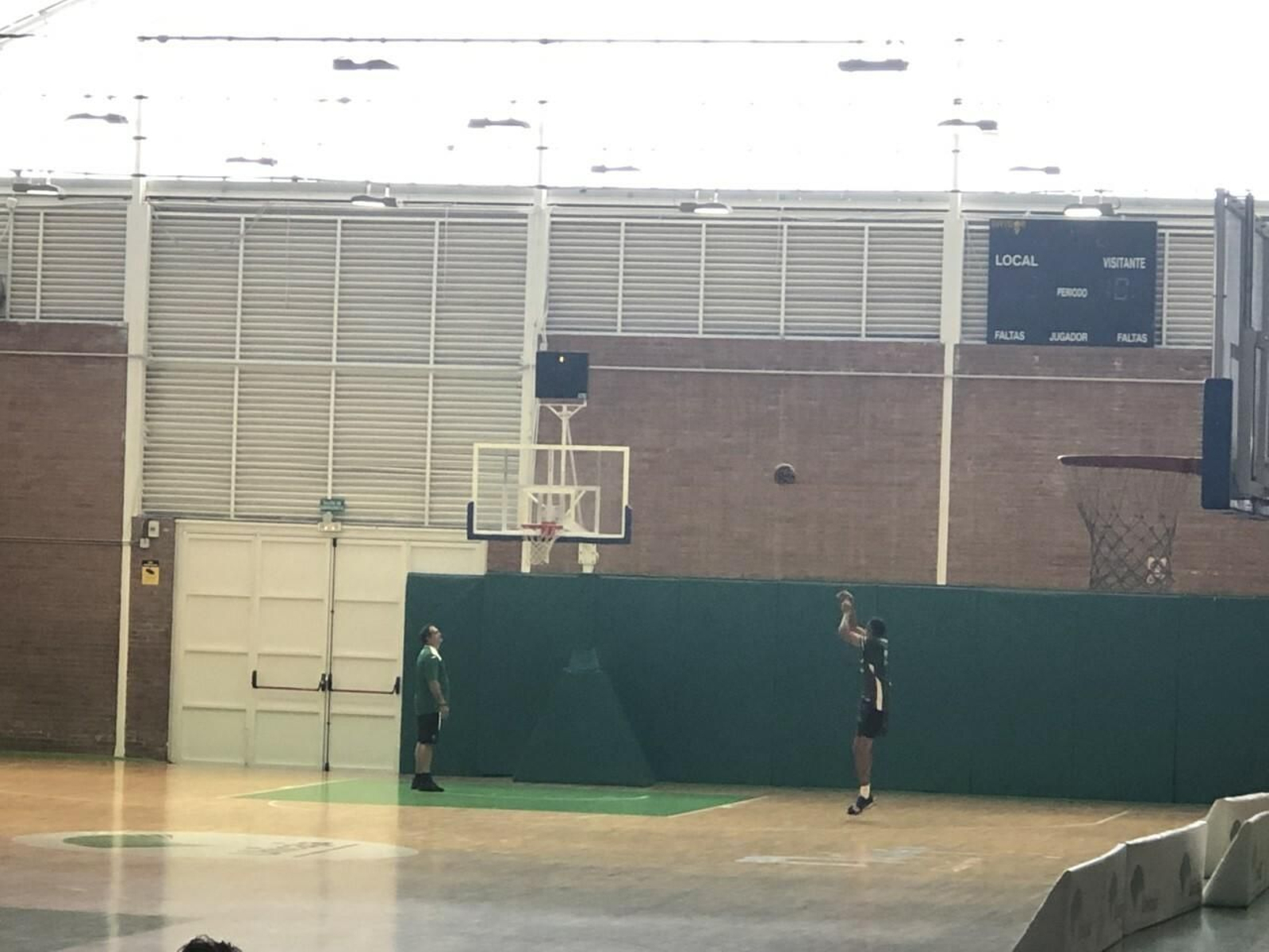 Toupane se entrena con Paco Aurioles en Los Guindos.