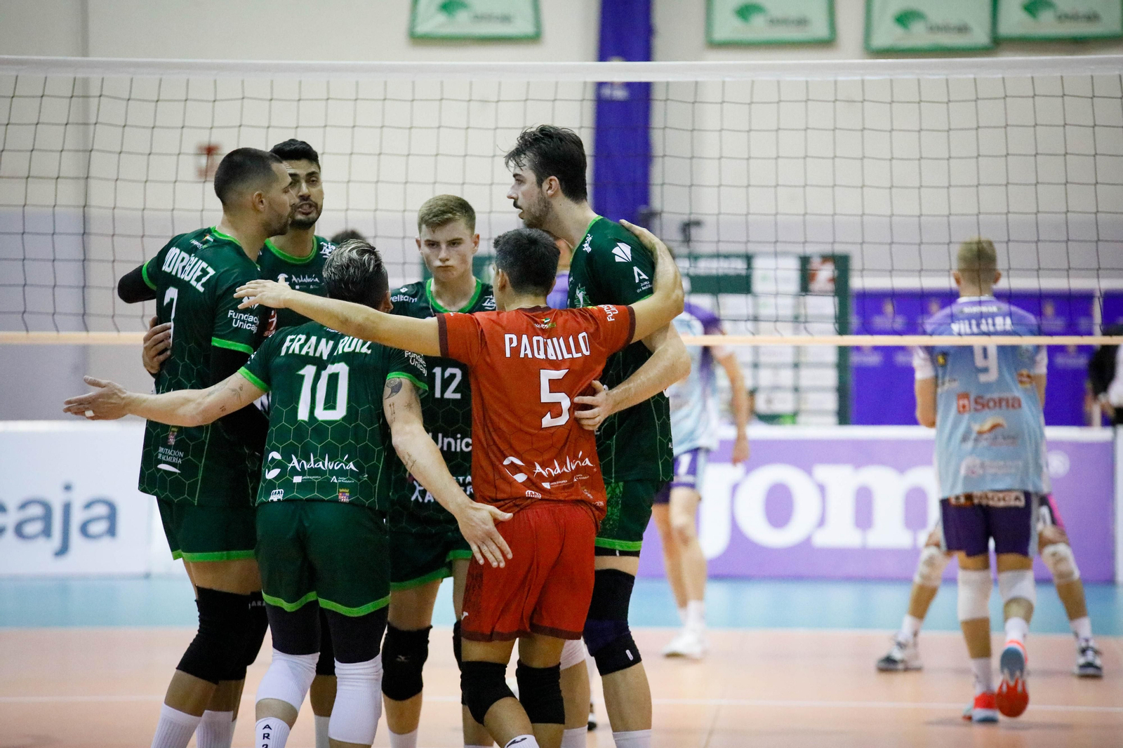 Imágenes del partido entre Unicaja Almería y Grupo Herce Soria