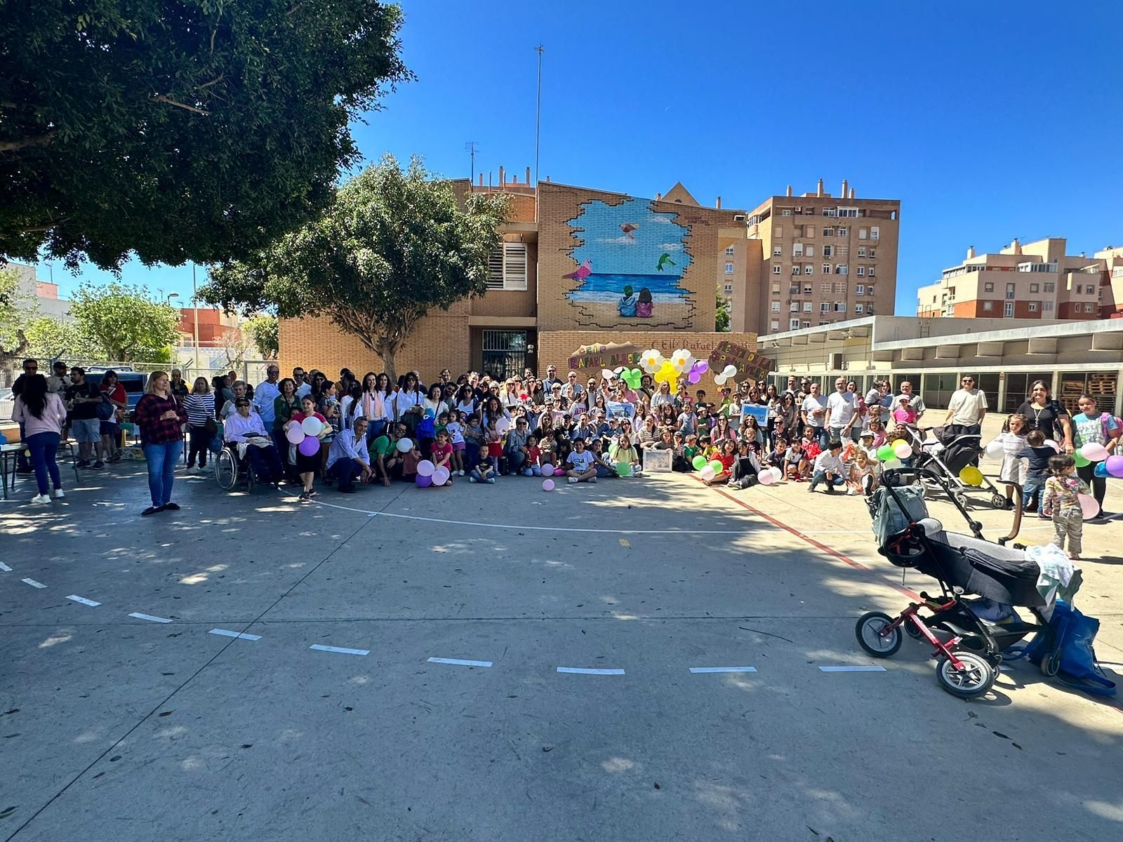 Fiesta de la Primavera en el CEIP Rafael Alberti para hacer del colegio un espacio cardioasegurado y cardiosaludable