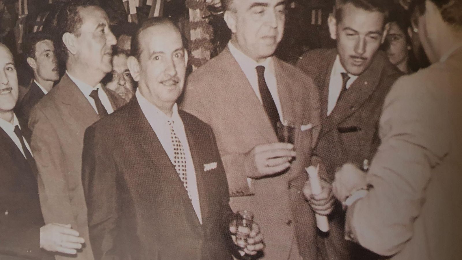 El alcalde Manuel Sola en la primera caseta del Corpus en 1962