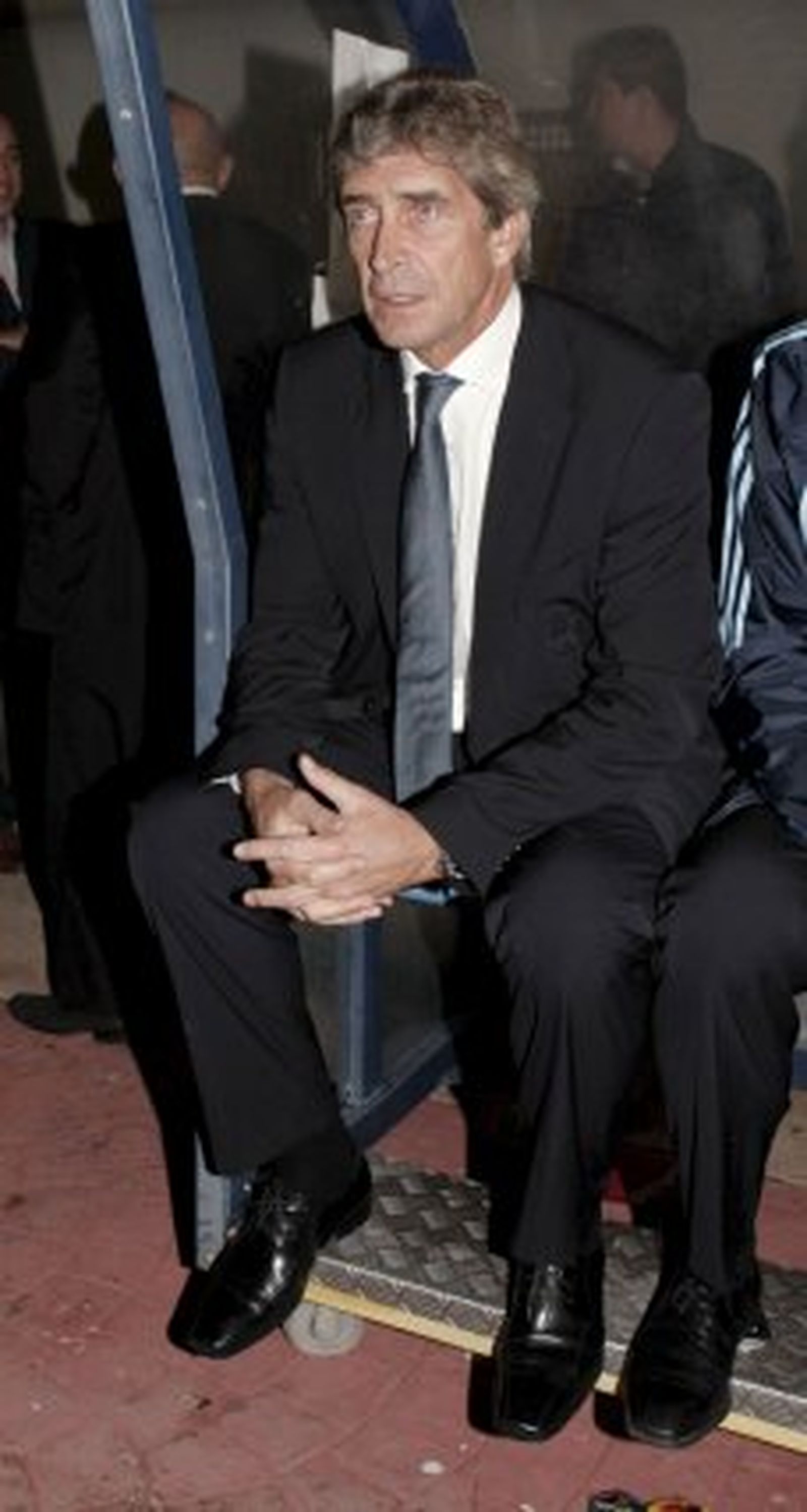 Manuel Pellegrini, en el banquillo de Alcorcón./ EFE