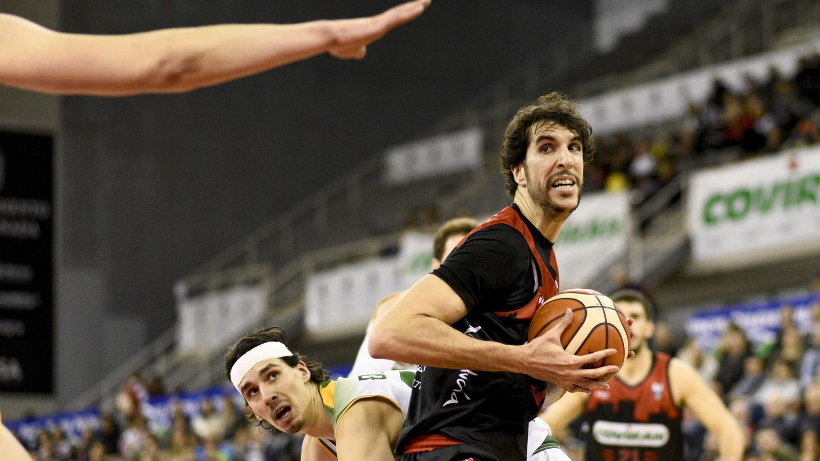 Olmos, en el partido ante Huesca