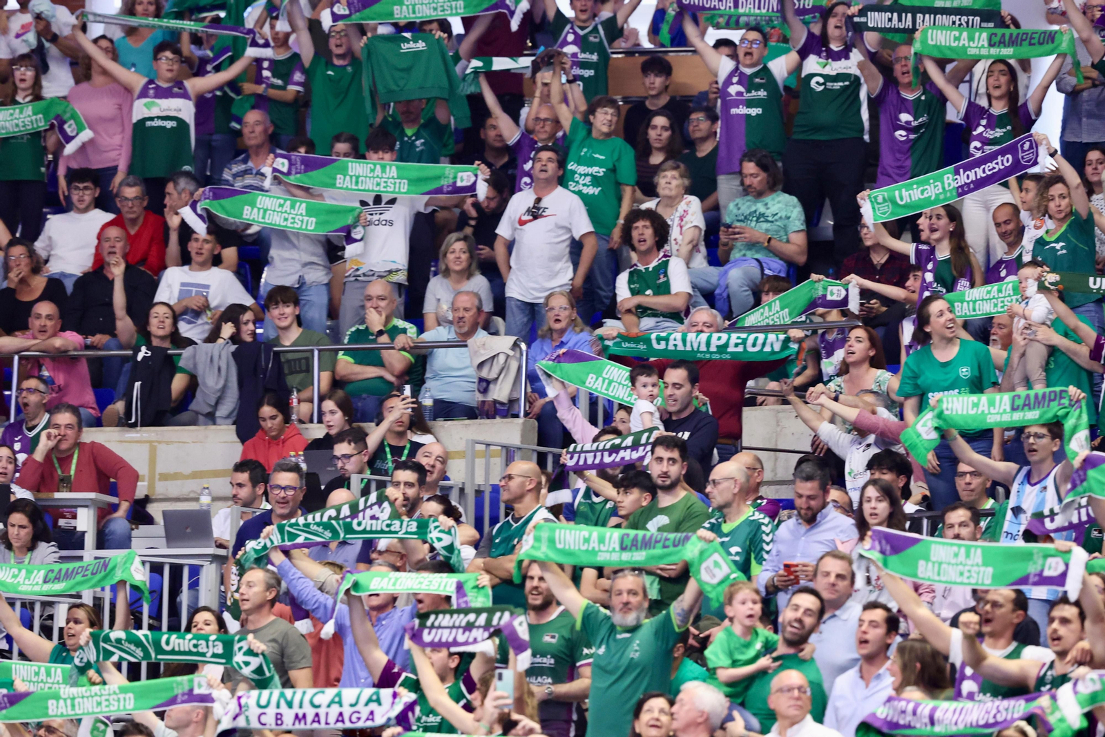 Búscate en las gradas del Carpena en el Unicaja-Baskonia