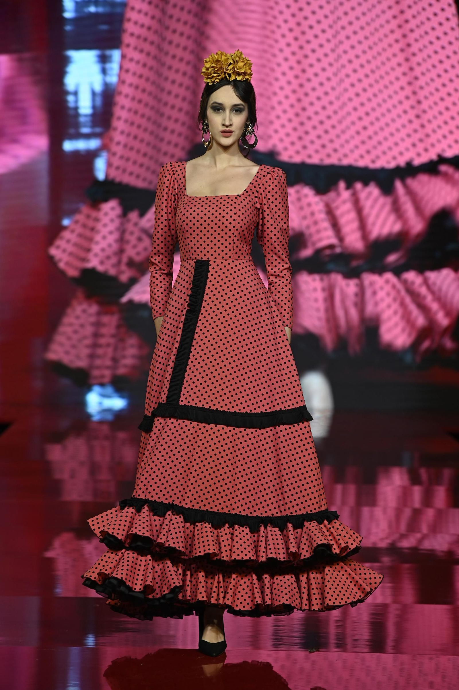 Huelva Flamenca 2025: Desfile de Merche Caparrós