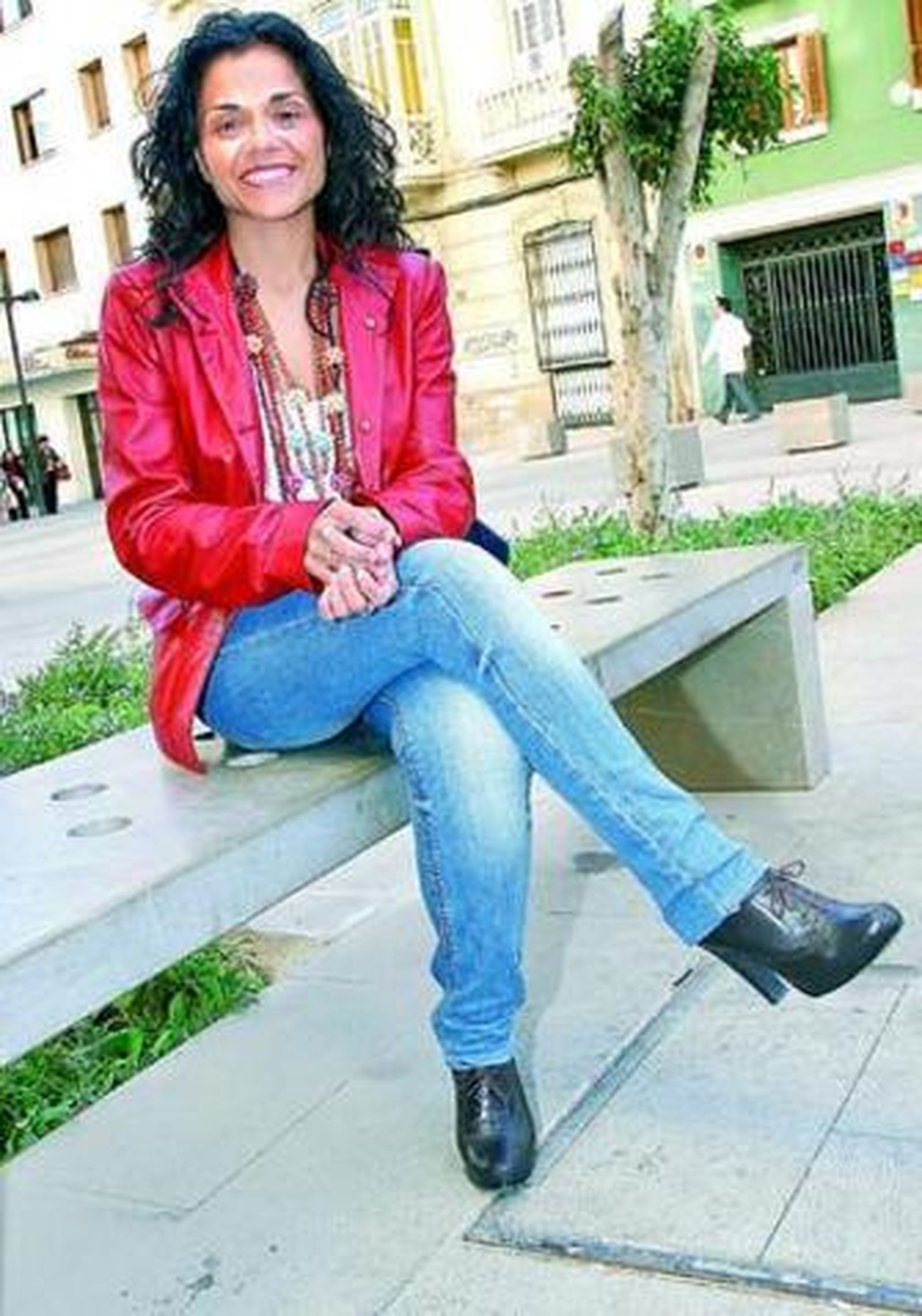 Una economista que trabaja por la interacción con la sociedad