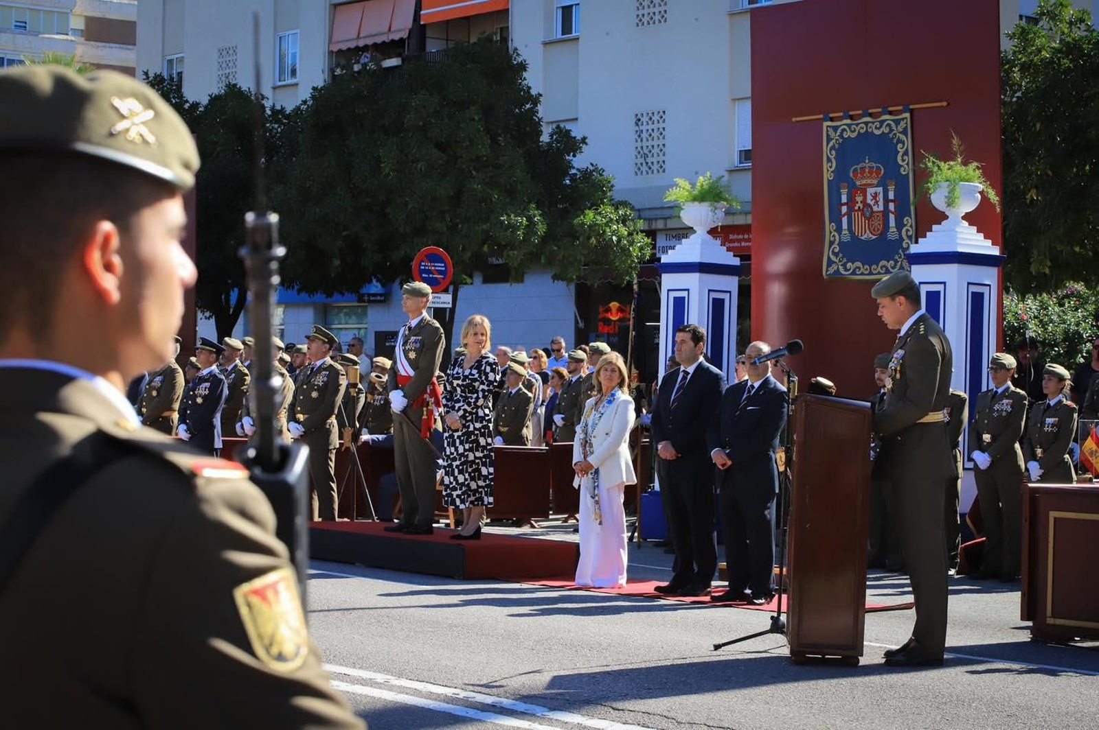 Jura de bandera de 250 personas civiles en Jerez