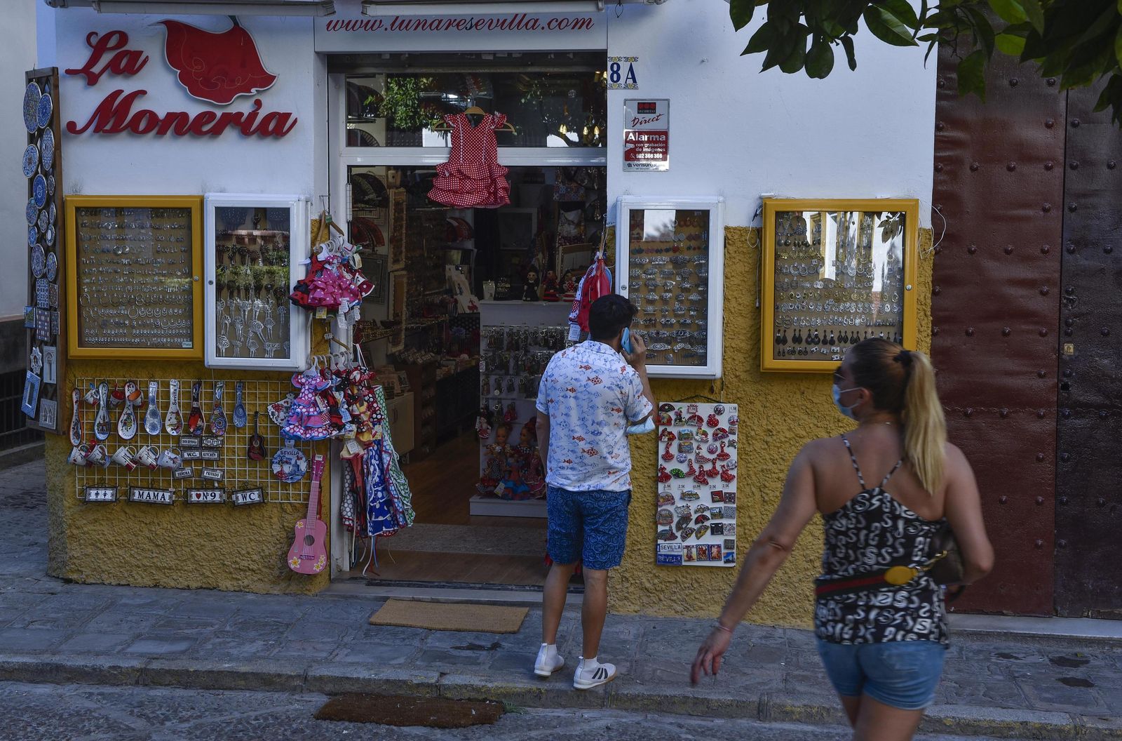 El barrio de Santa Cruz se queda vacío