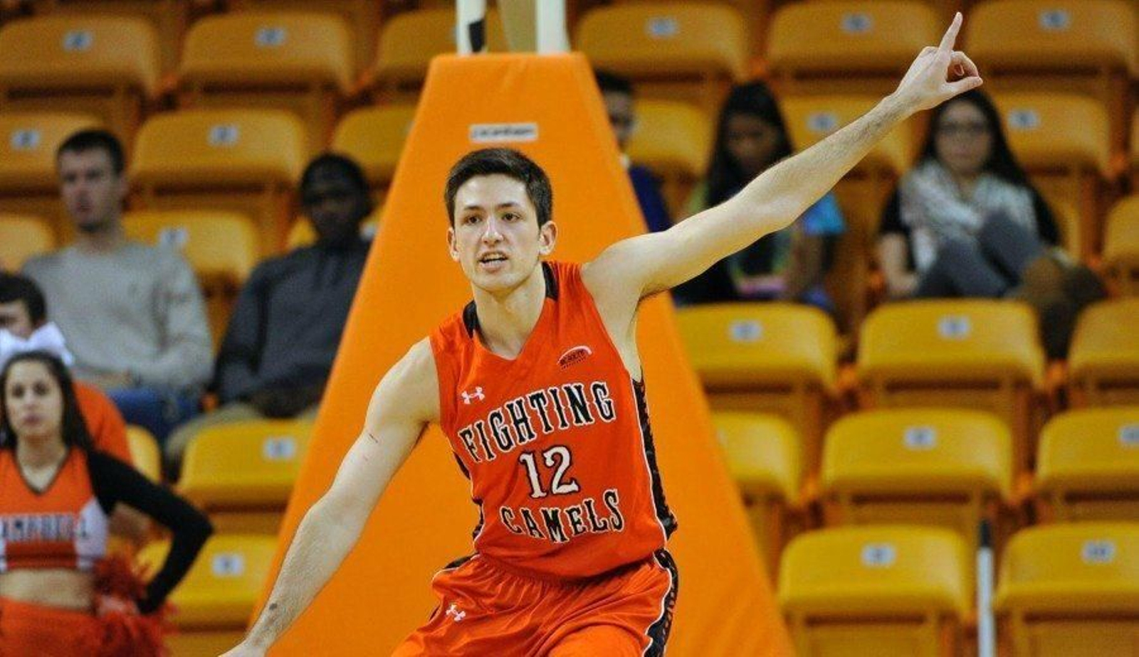 Jon Ander Cuadra, con la camiseta de la Campbell University