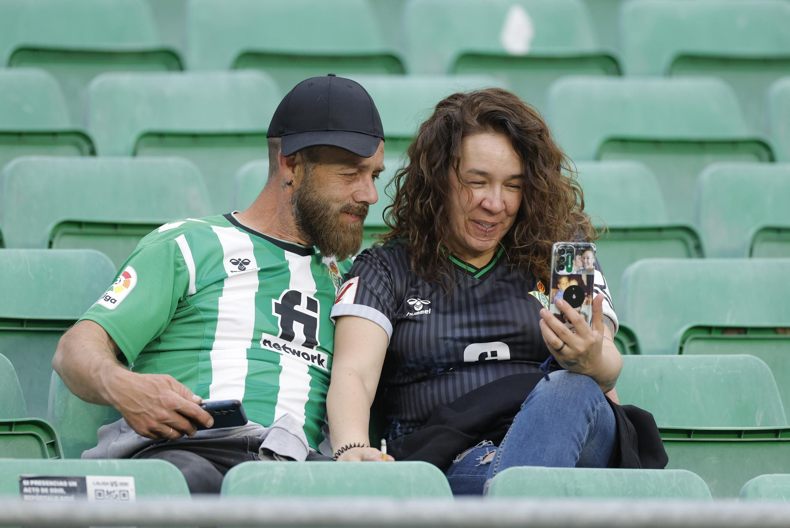 Búscate en las fotos del Betis - Jagiellonia