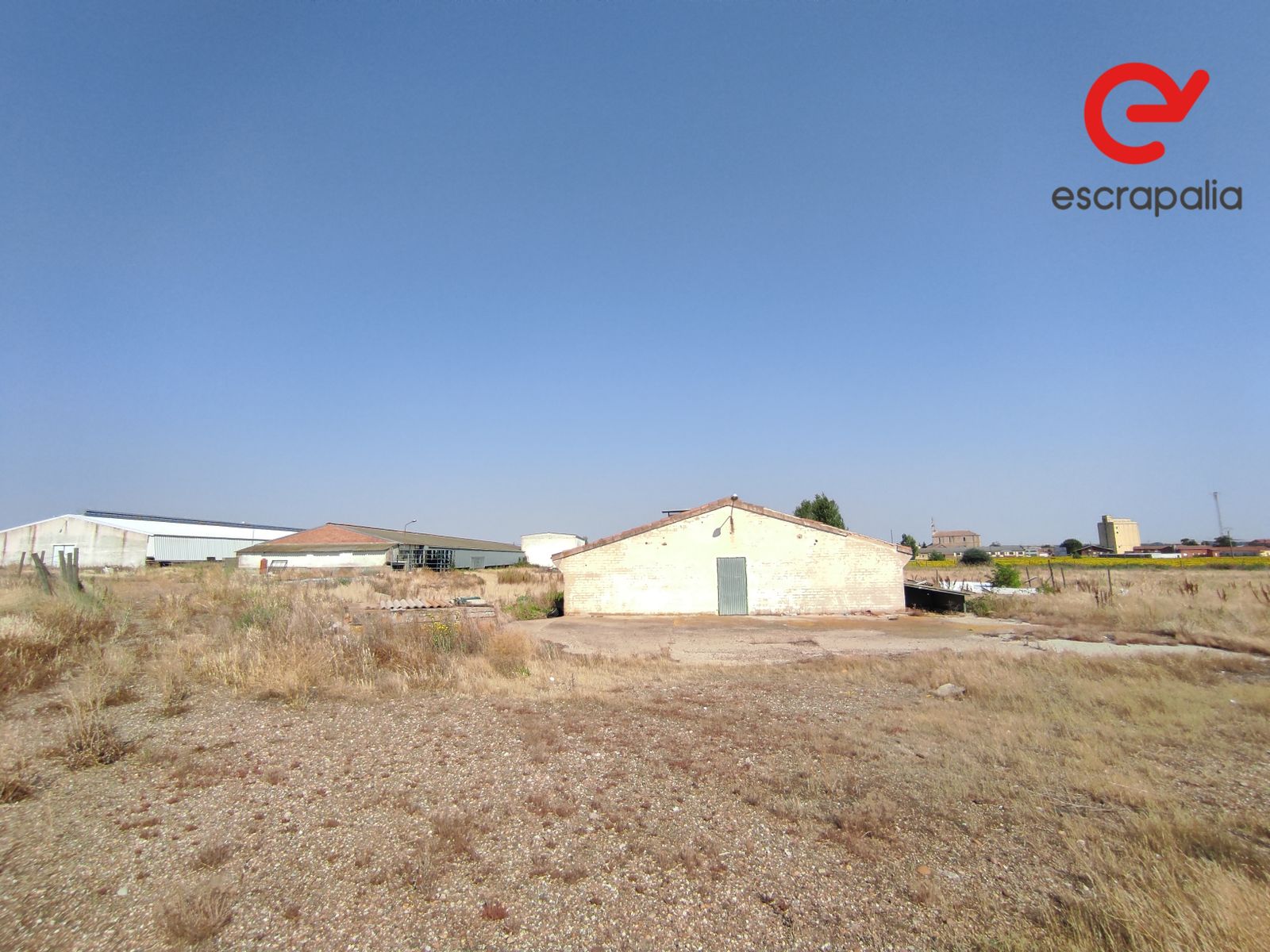 La granja de 43.000 metros cuadrados a subasta por 1 euro