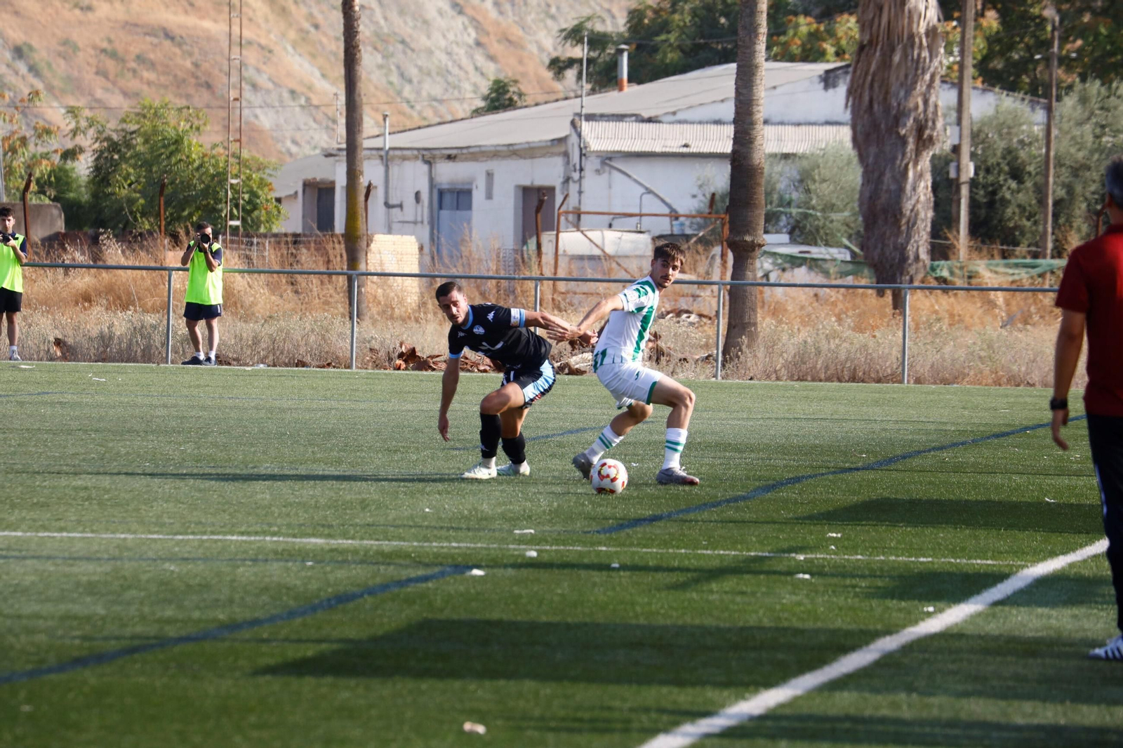 Las mejores fotos del derbi entre el Córdoba B y el Ciudad de Lucena en la Ciudad Deportiva