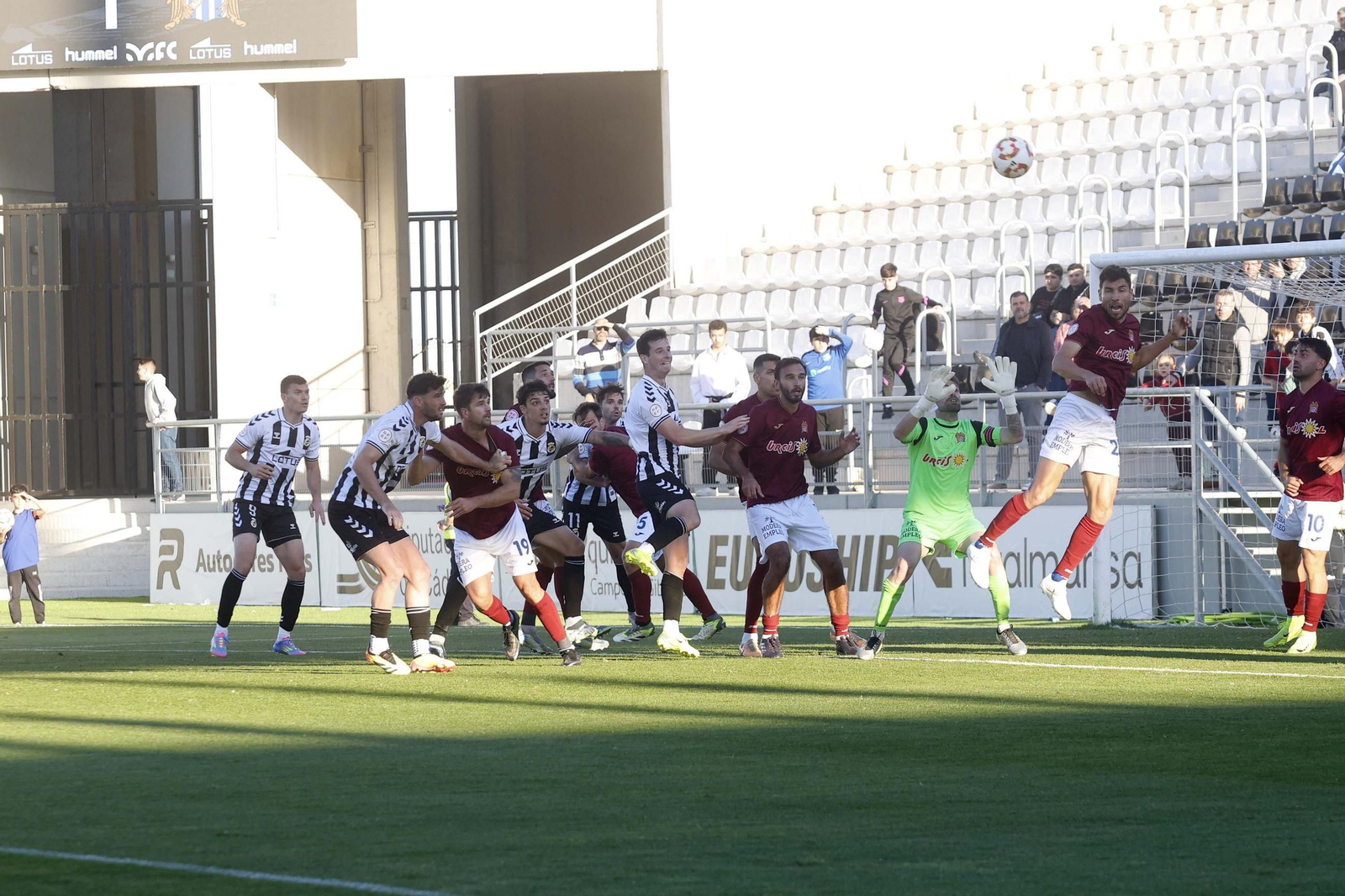 Las fotos del Balona-Águilas de Segunda Federación
