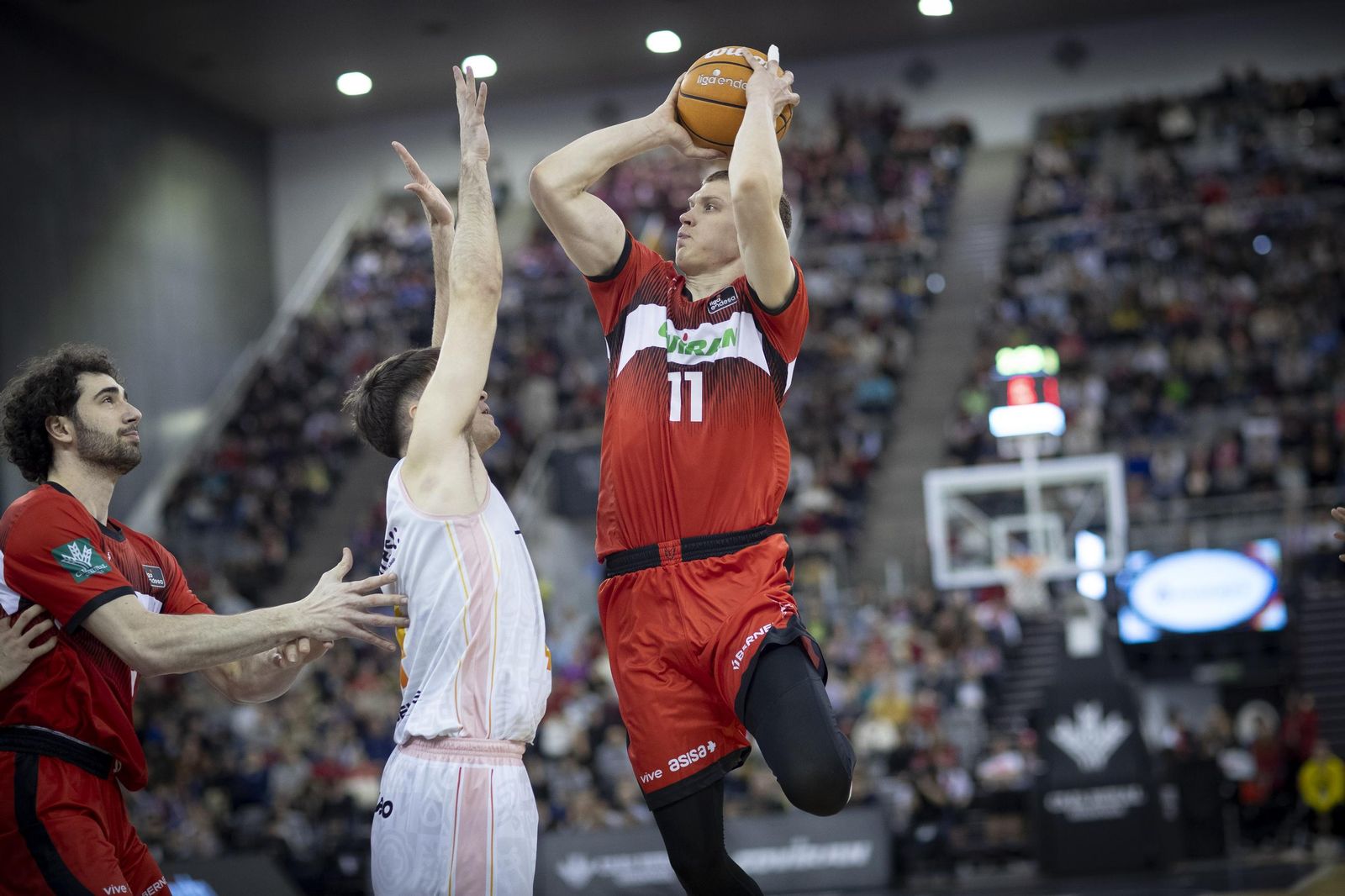 Las mejores imágenes del Covirán Granada-Hiopos Lleida
