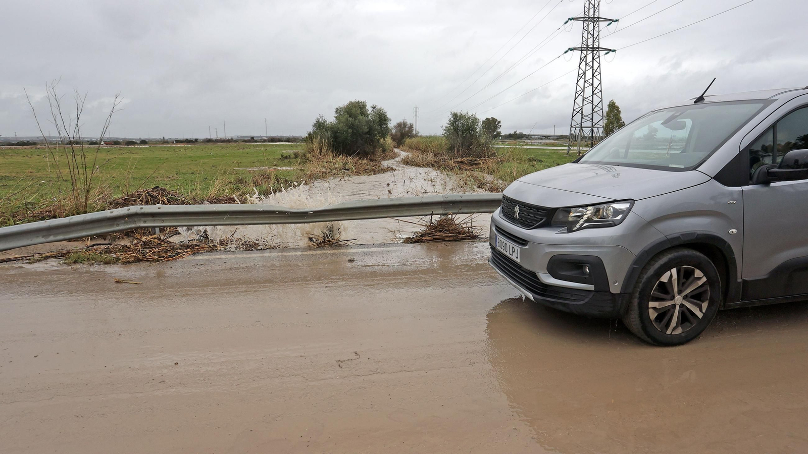 Imágenes del temporal de viento y lluvia en Jerez