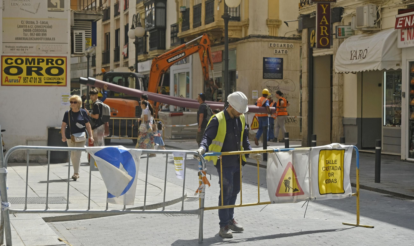 Obreros en la calle Concepción, Córdoba