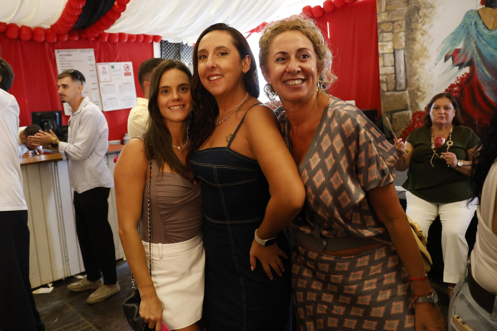 Búscate en las fotos del miercoles en la Feria de Tarifa 2025