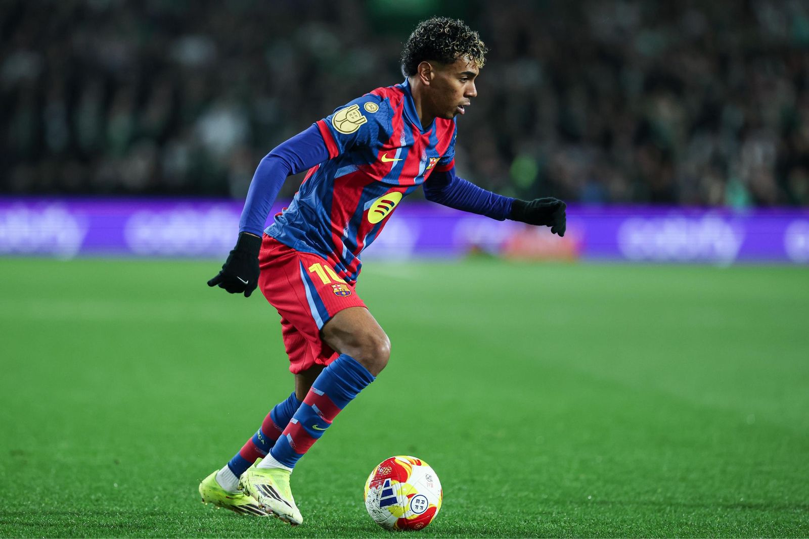 Las fotos del Racing-Barcelona de Copa