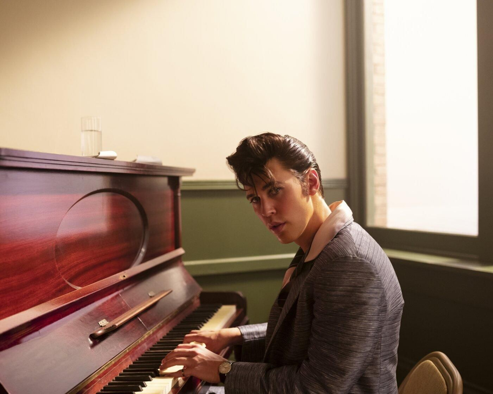 Austin Butler, en una escena de 'Elvis'.