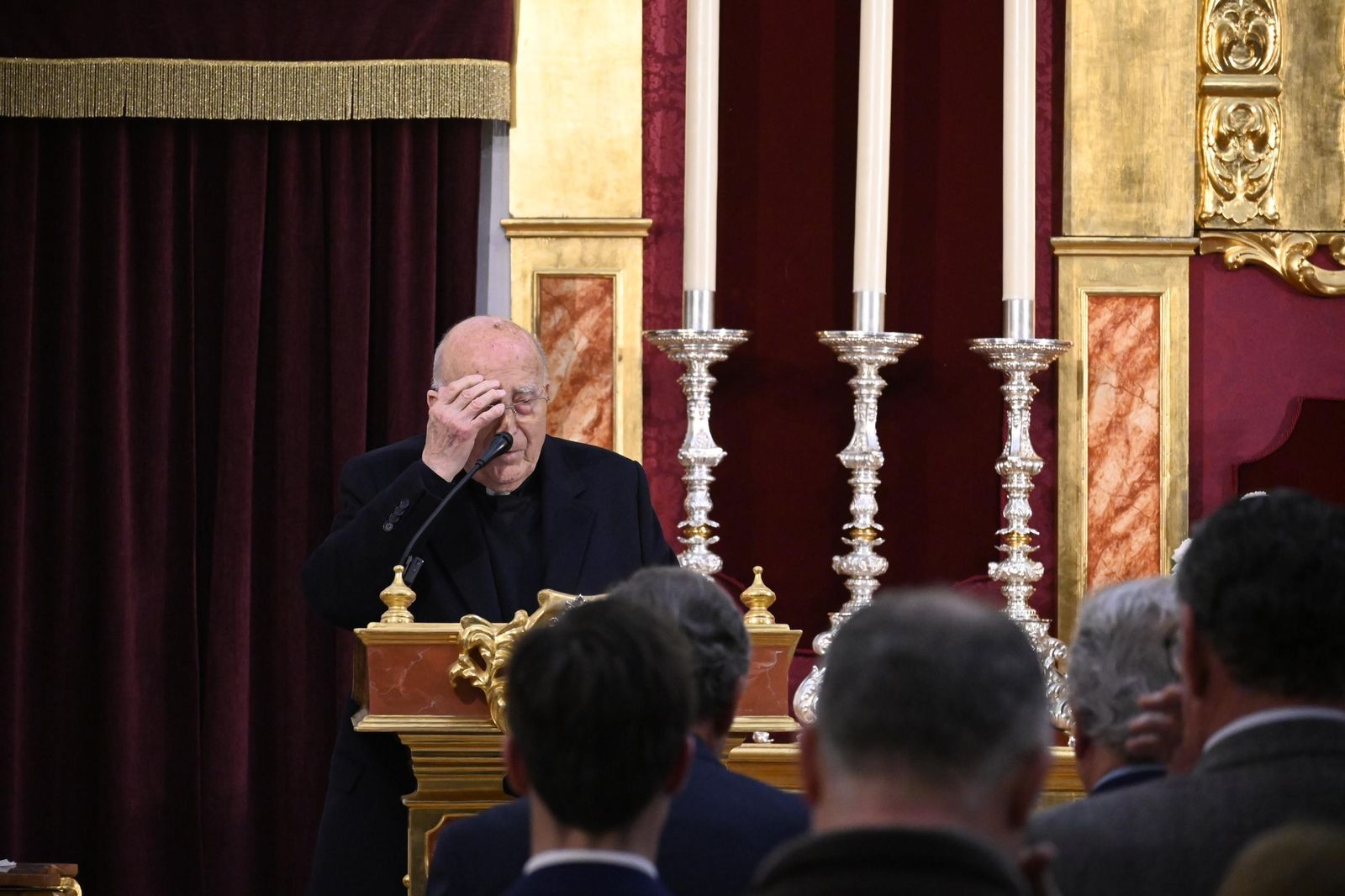 Presentación del cartel de 25 aniversario de la coronación de la Esperanza de Huelva