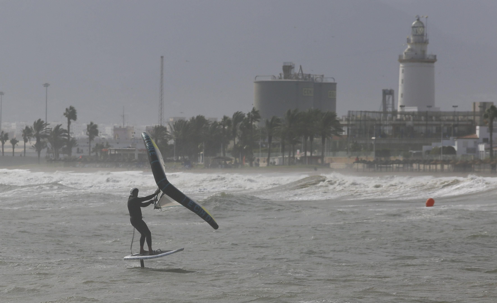 Fotos del temporal de levante en la costa de Málaga