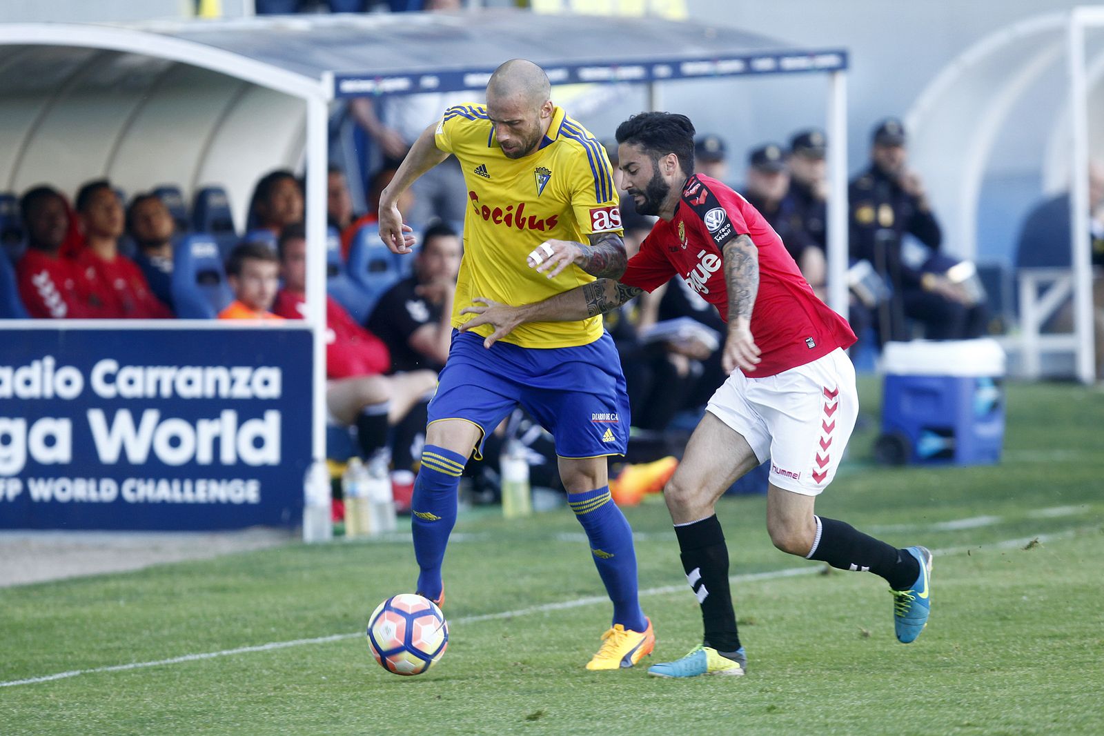 Las imágenes del Cádiz-Nástic