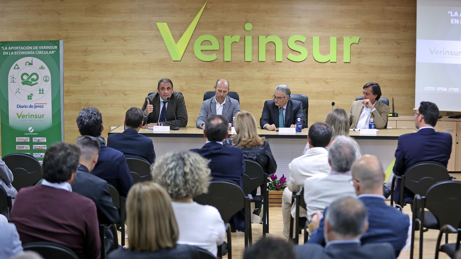 Imágenes de la jornada 'La aportación de Verinsur a la economía circular' Imágenes de la jornada 'La aportación de Verinsur a la economía circular'
