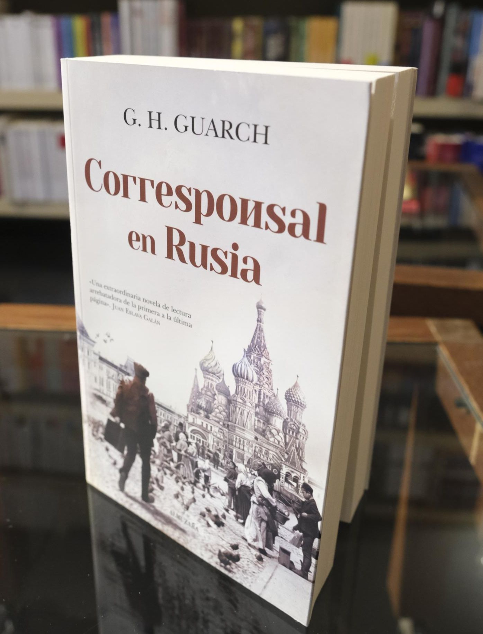 Corresponsal en Ruisa es uno de los mejores libros de Gonzalo H. Guarch.