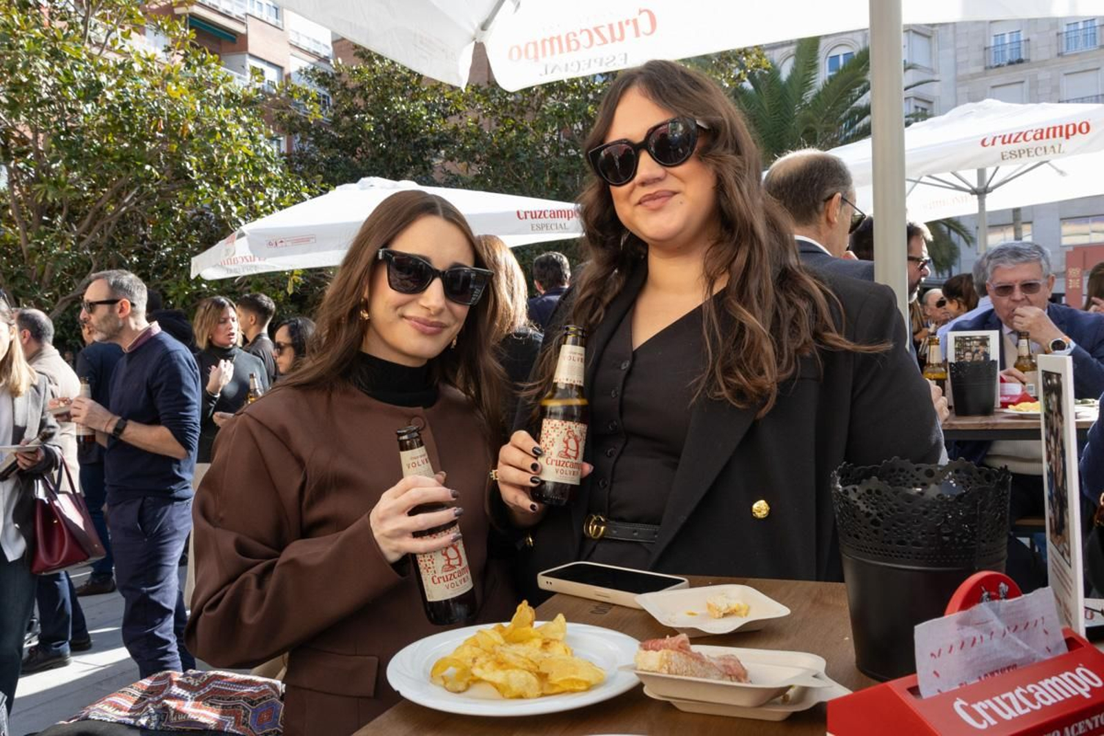 Presentación del lanzamiento de 'Volver', edición limitada de Cruzcampo para Navidad