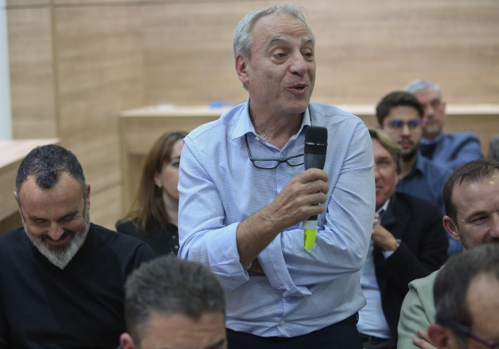 La presentación de "El niño que soñó con pisar La Rosaleda"