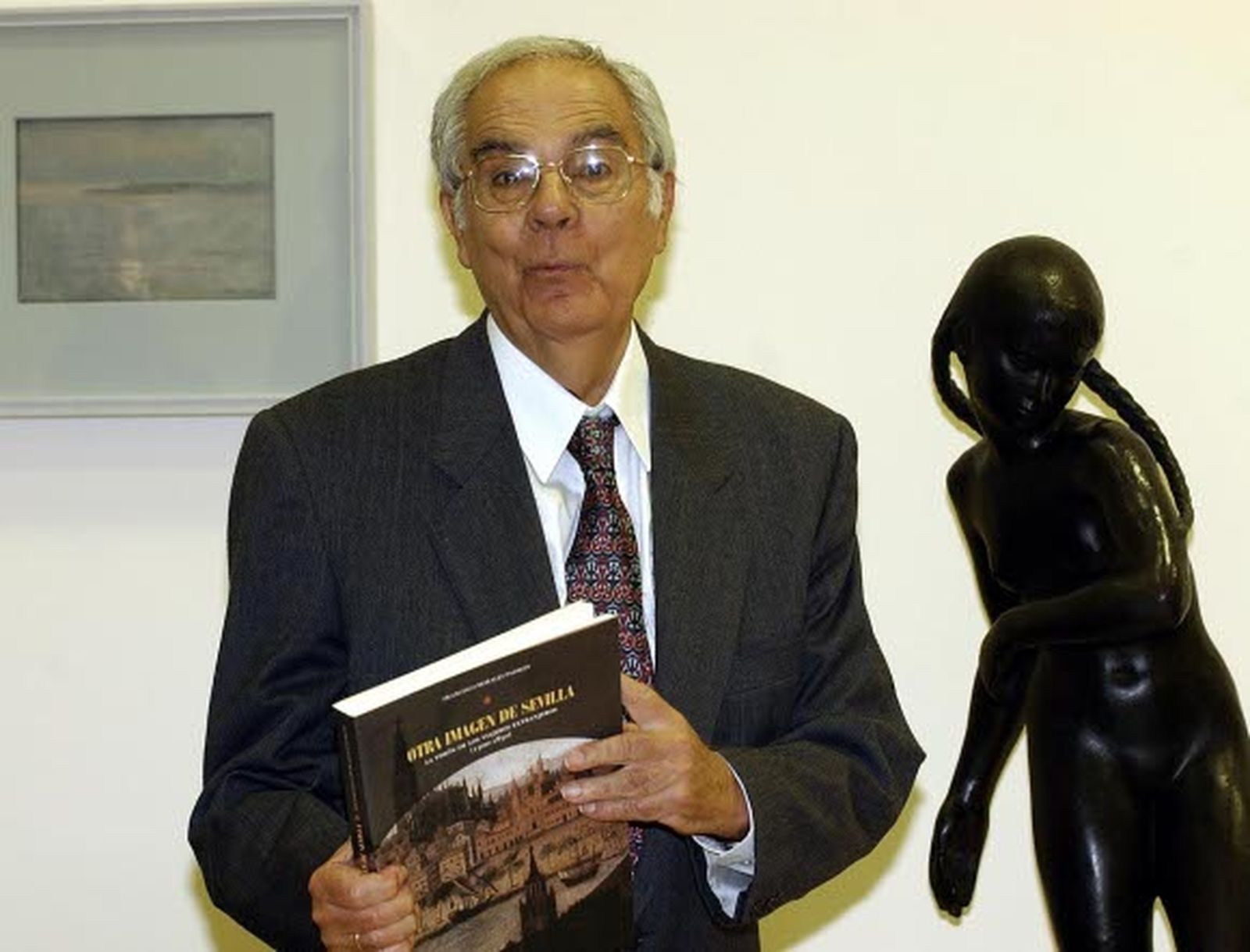 Francisco Morales Padrón recibe la Medalla de Oro de la Unia