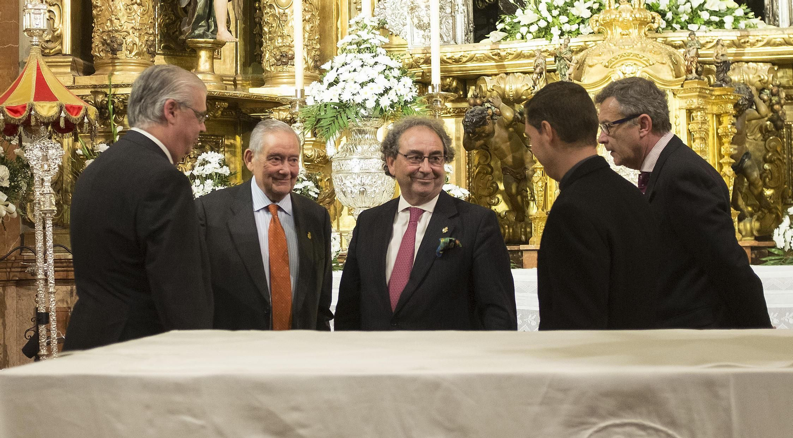 Fernández Cabrera, elegido hermano mayor de la Macarena