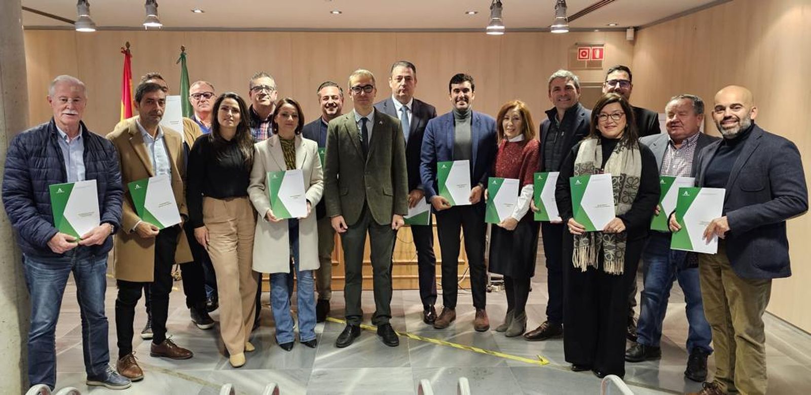 Entrega de las resoluciones de ayudas.