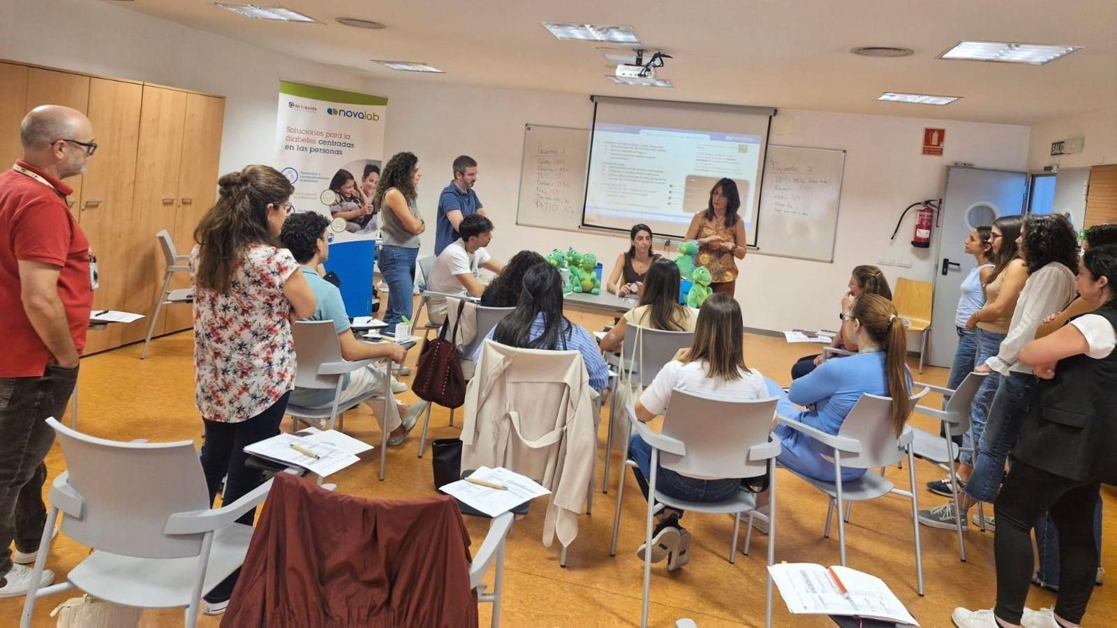 La formación sobre el uso de bombas de insulina en el Hospital Clínico San Cecilio de Granada