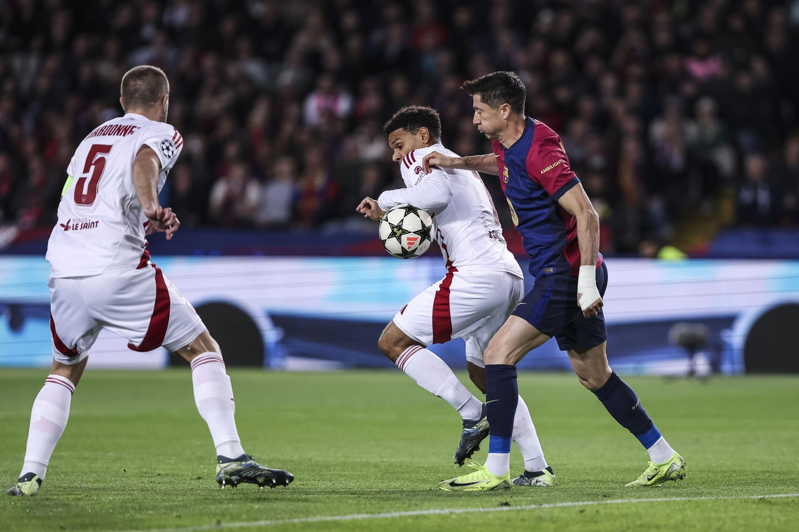 Las imágenes del Barcelona - Brest