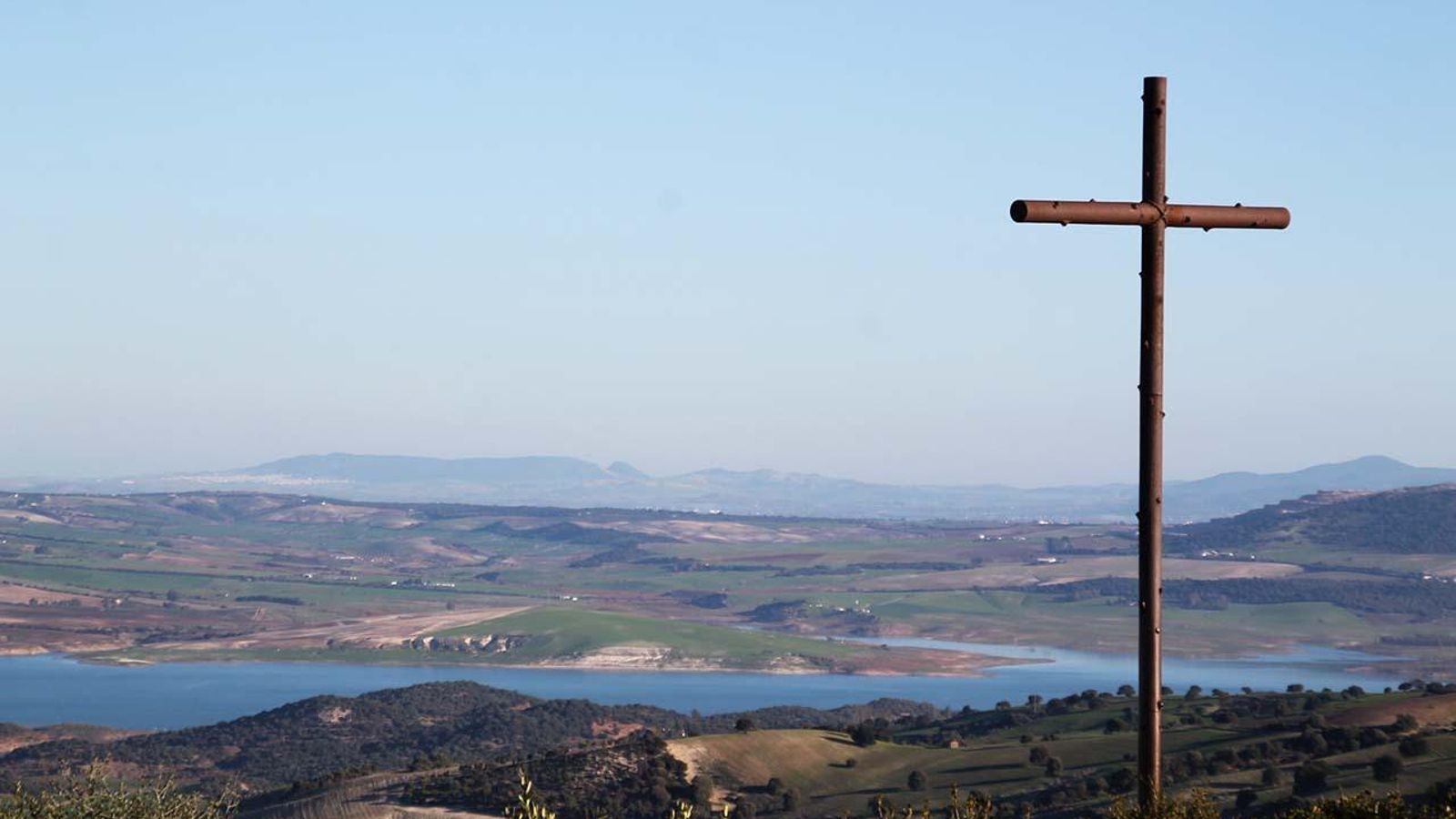 Vistas desde la Cruz del Valle Vistas desde la Cruz del Valle