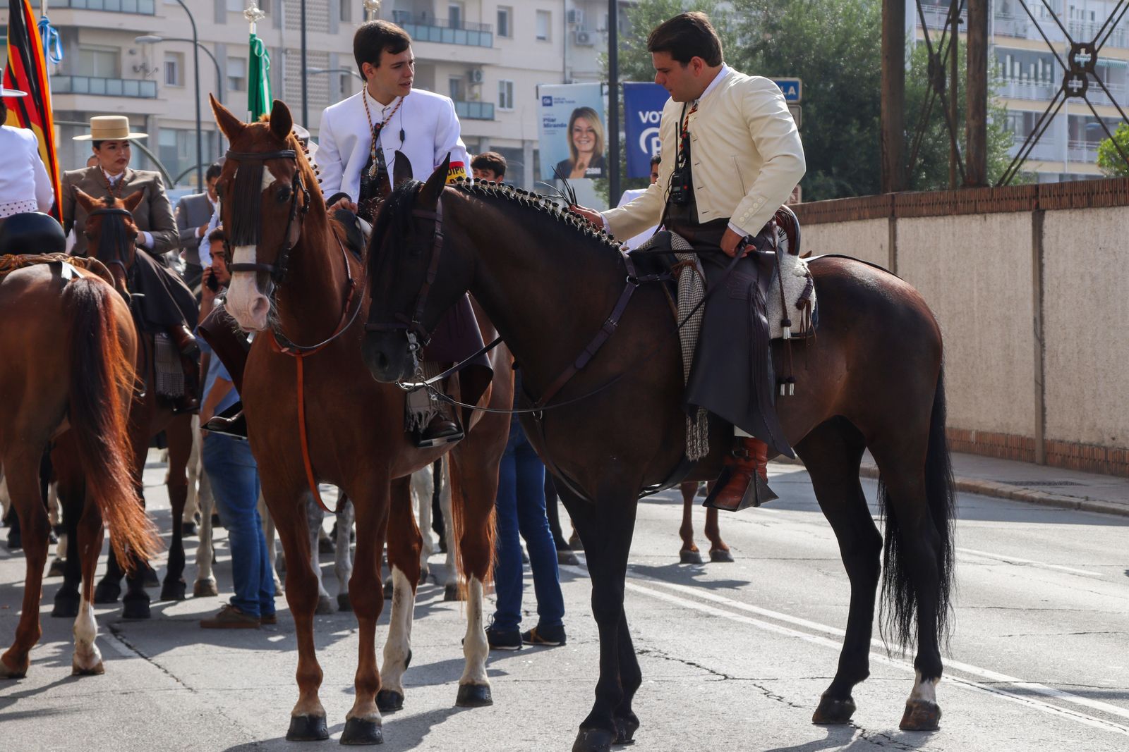 El Rocío 2023: Imágenes de los peregrinos de la Hermandad de Emigrantes